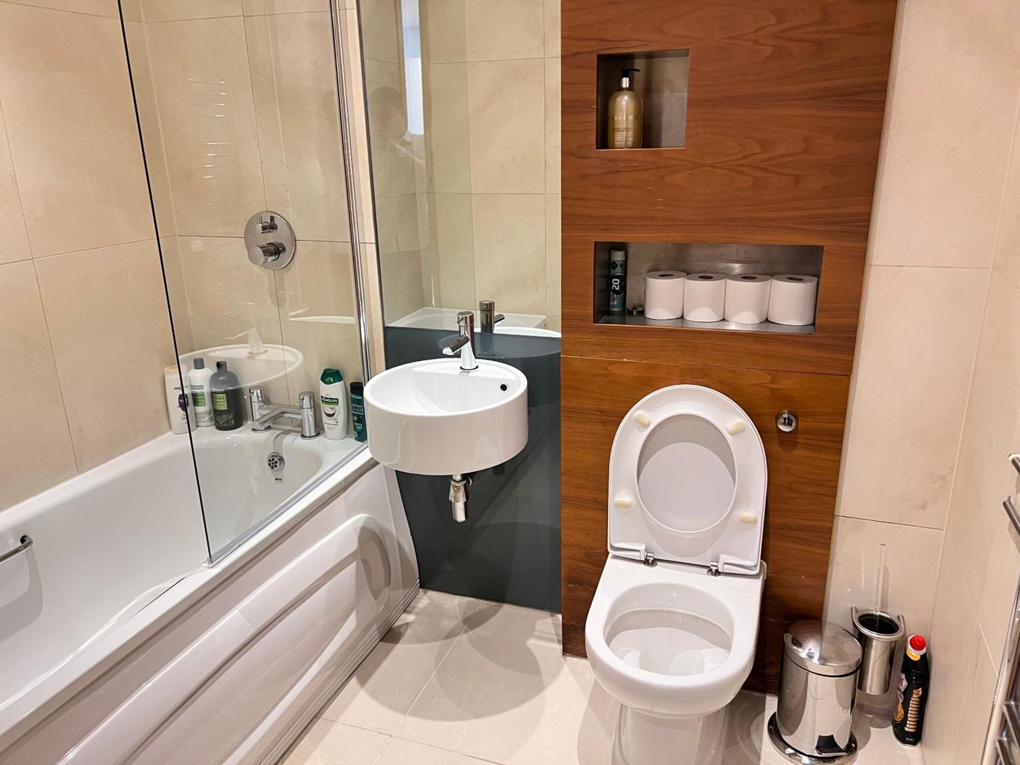 Deluxe Central Entire Flat At Farringdon Station 런던 외부 사진